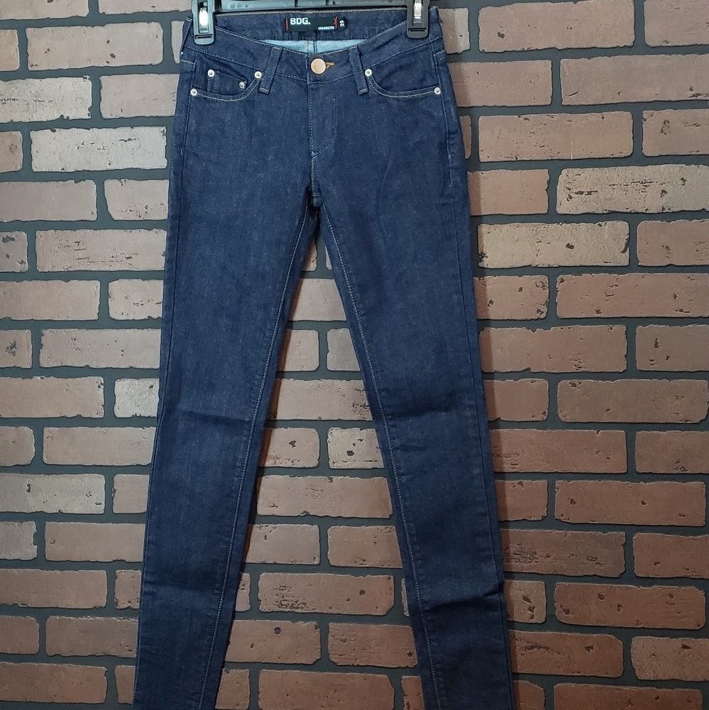 BDG denim 'cigarette' skinny jean